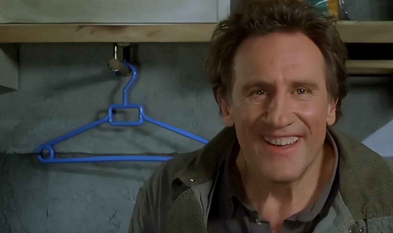 话唠逼疯冷酷杀手，让你笑到抹眼泪！高分喜剧片《你丫闭嘴！》