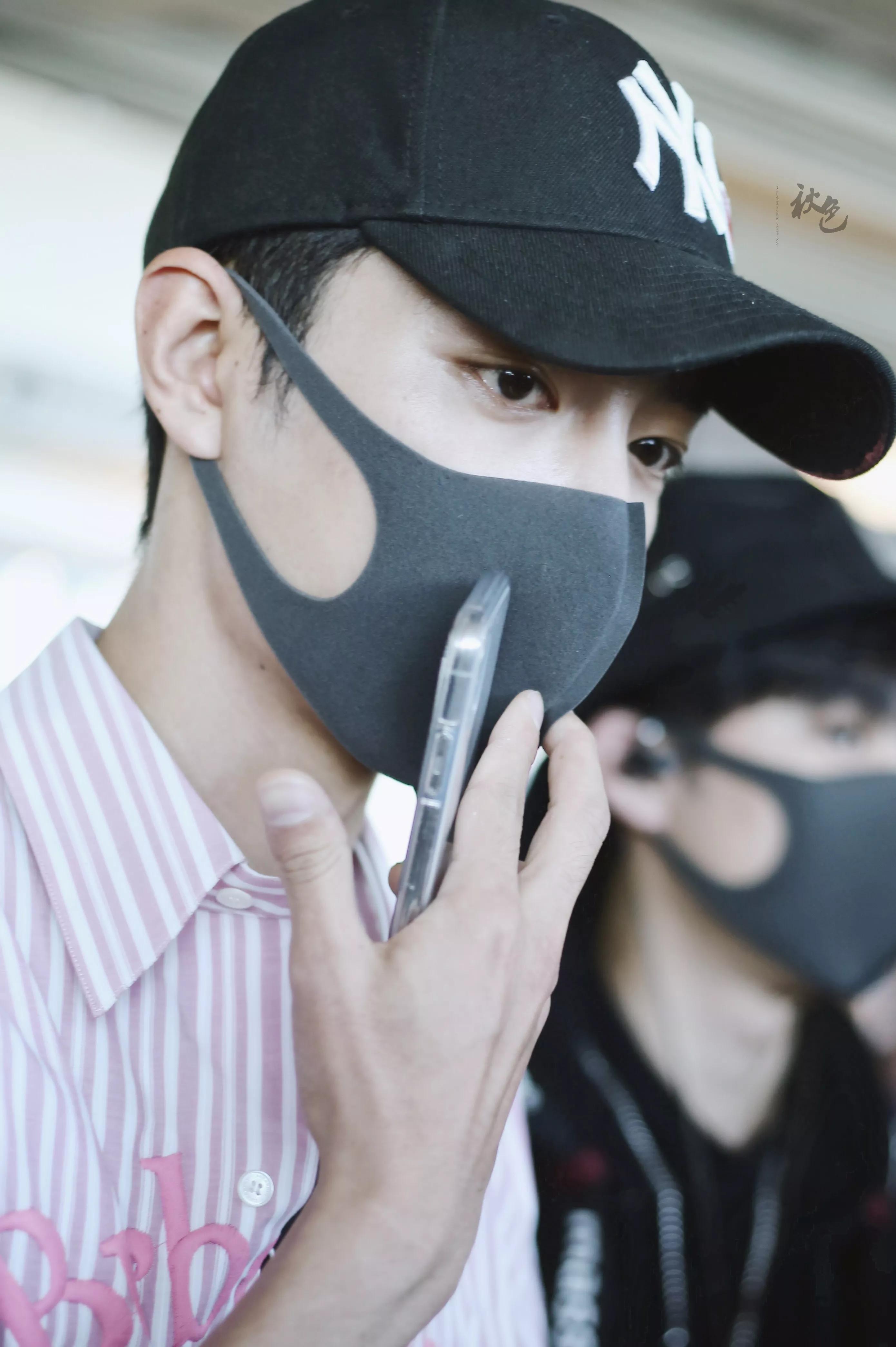 考古肖战:2018年9月—12月机场时间线汇总,今天请叫我收图狂魔