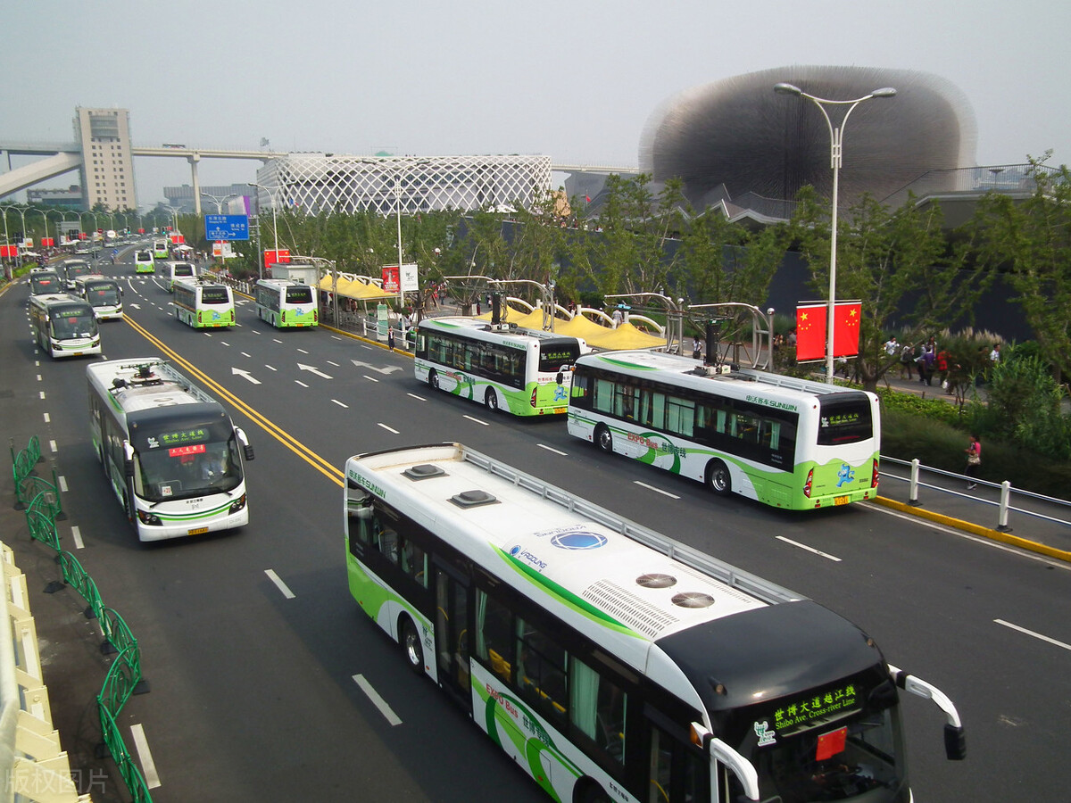 麻省理工研究出革命性材料，比钢硬1倍比塑料还轻，发明者是华人