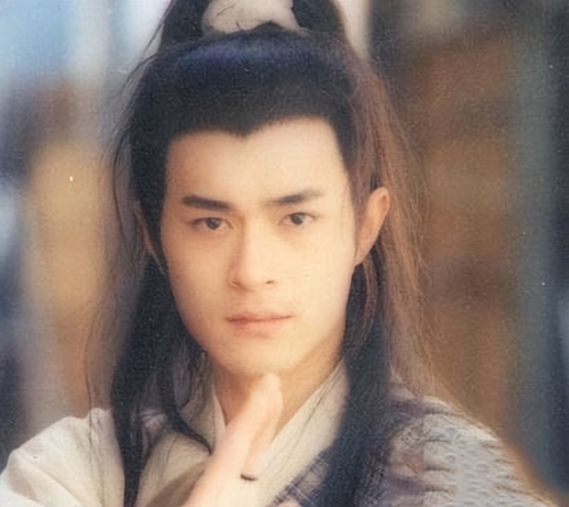 “龙须刘海”不要轻易尝试！有人仙气十足，有人酷似蟑螂精