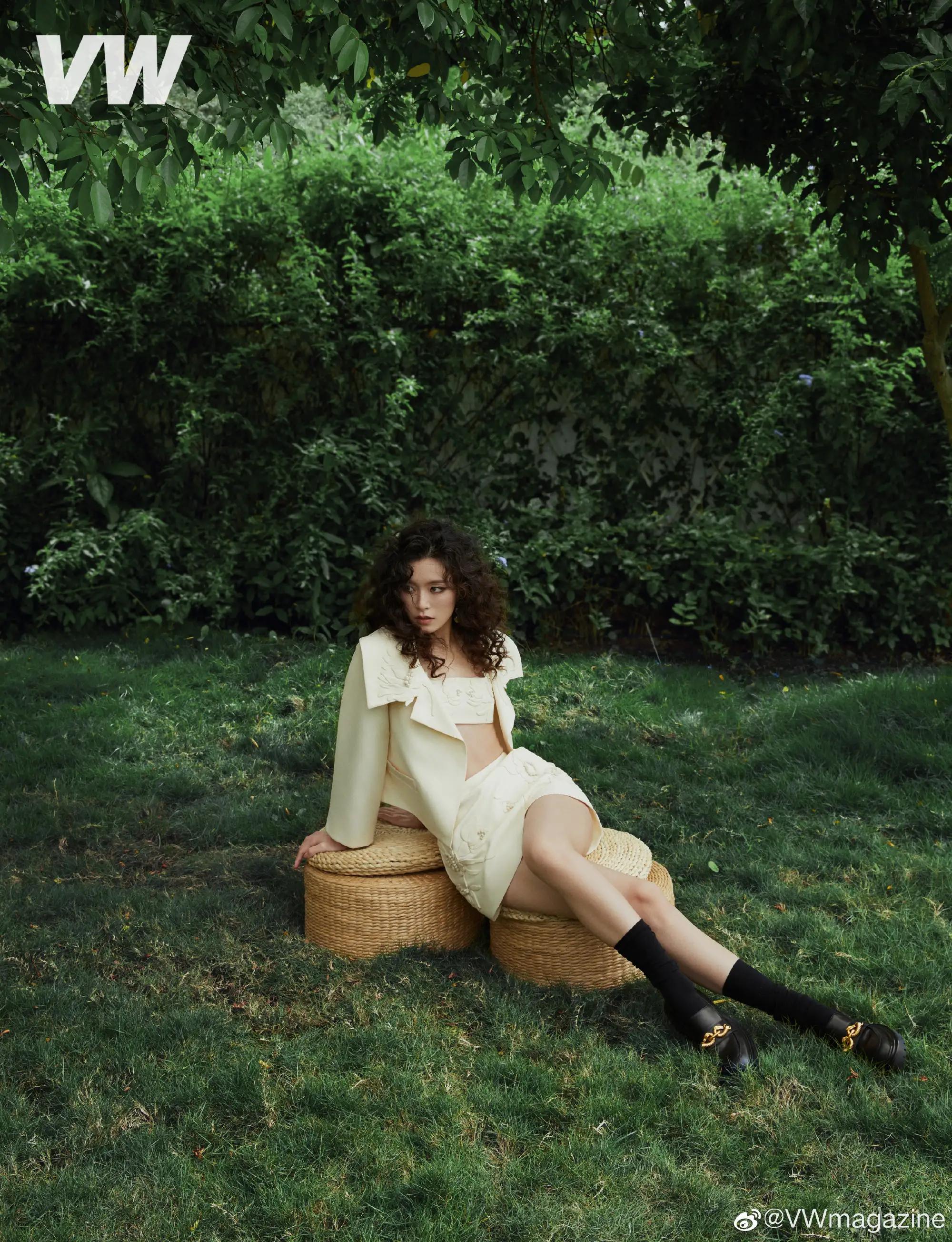 文咏珊 逐浪而歌