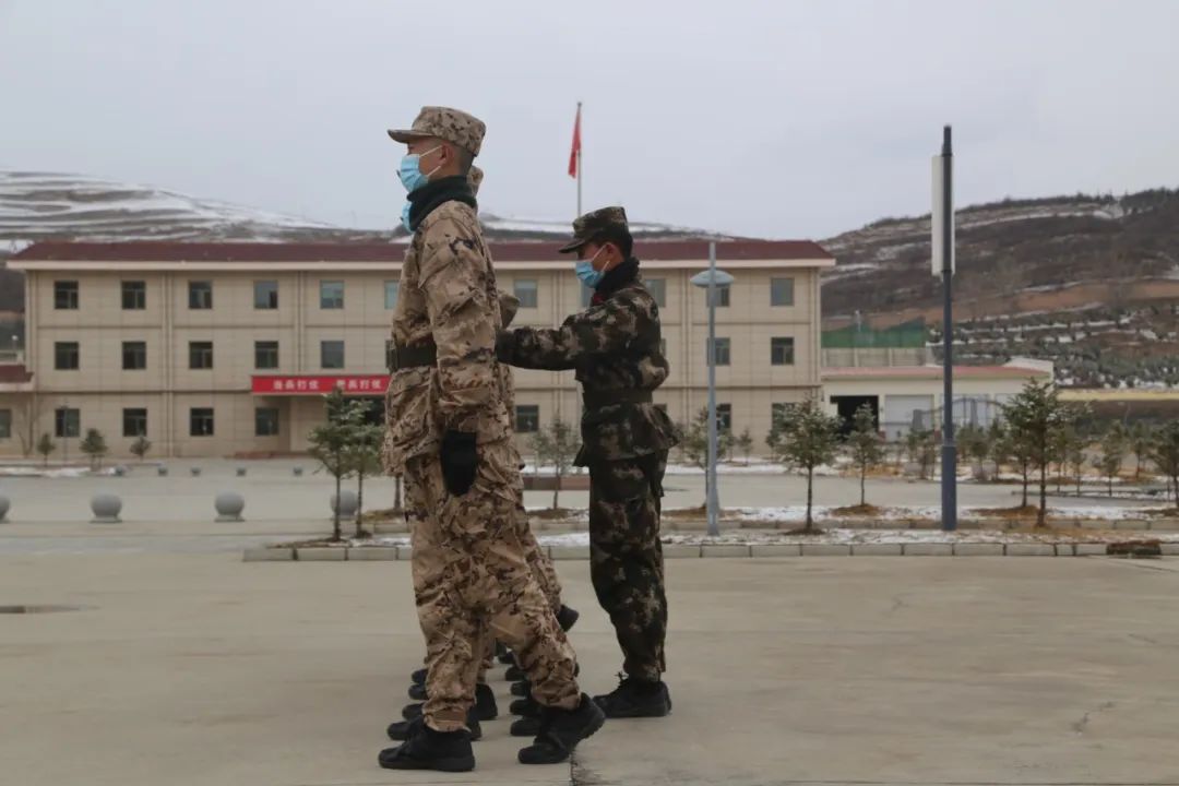 侯<a href=http://www.cngansu.cn/news/ target=_blank class=infotextkey></a>ʡܶ2022ȴ±ѵ