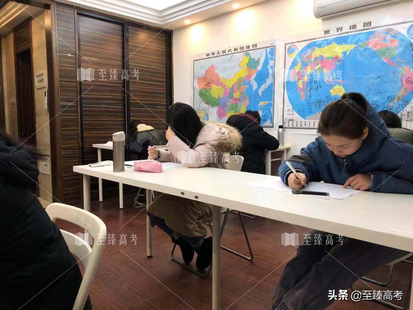 武汉艺考生文化课补习学校：至臻高考复读辅导