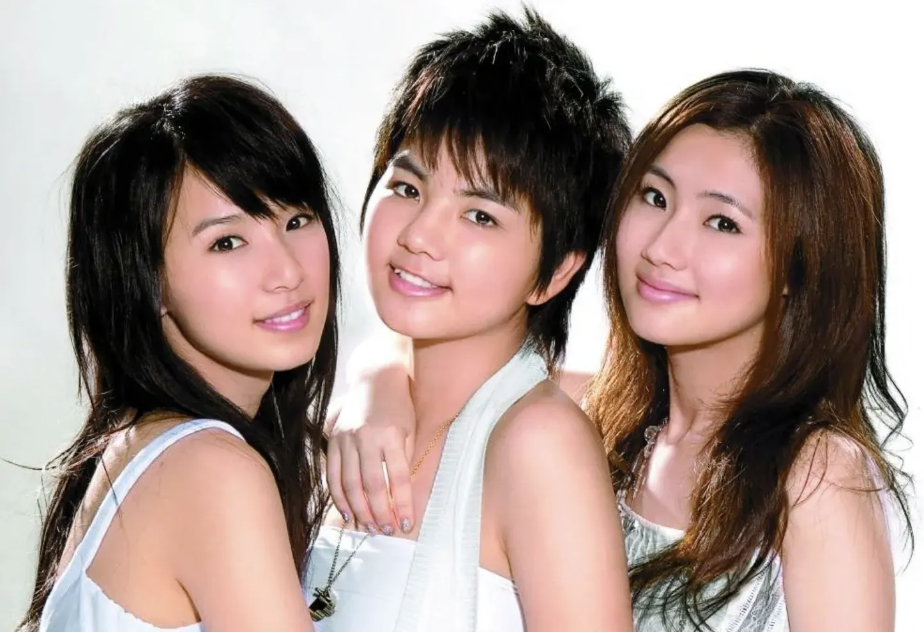 下嫁寒门的6位女星，莫文蔚当后妈，陈嘉桦嫁职员，吴倩莲退出圈