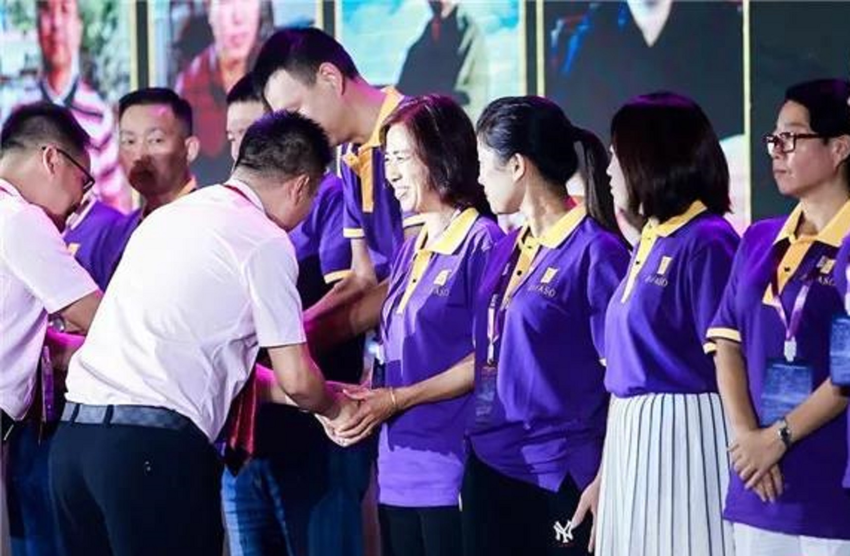 广东汕头又出“90后黑马”：一肩挑A股董事长兼CEO，市值38.57亿