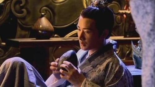 盘点历史上“死法最惨”的十大帝王，死因一个比一个惨，你同情谁