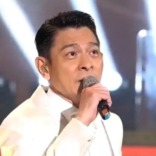 #刘德华谢霆锋陈伟霆合唱(中国人)#