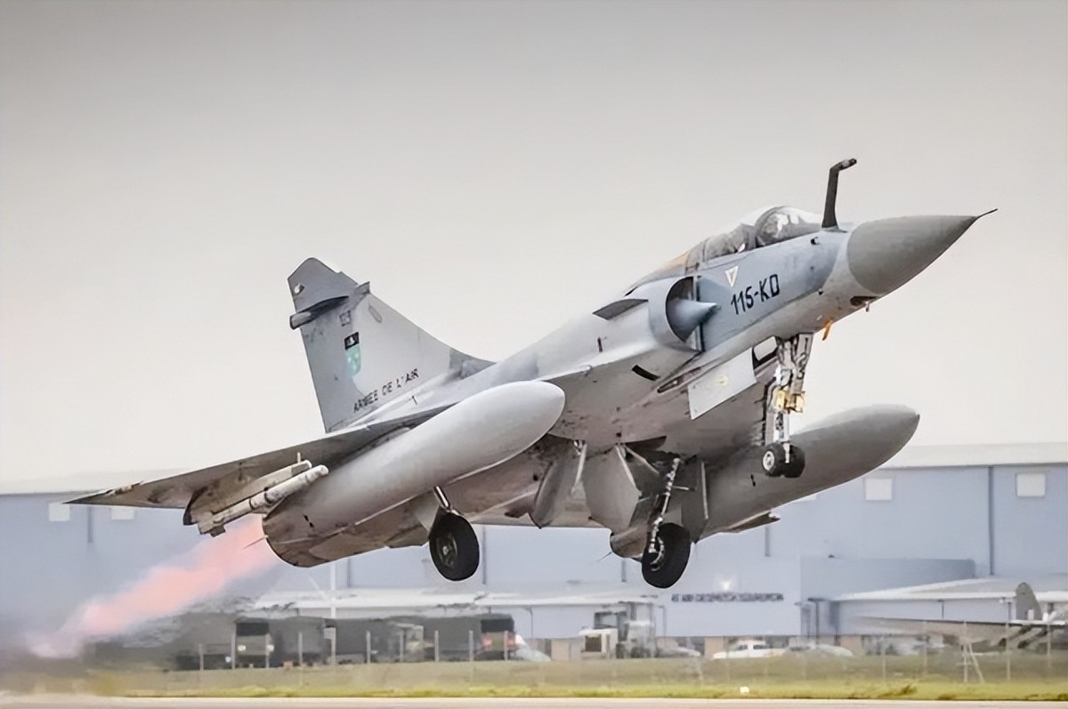 �й��Է�Ա��ʻ����3������һ�����������ʦ��