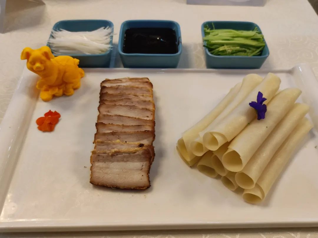 河南省“豫菜杯”餐饮行业技能竞赛的“神鸡”，不一般