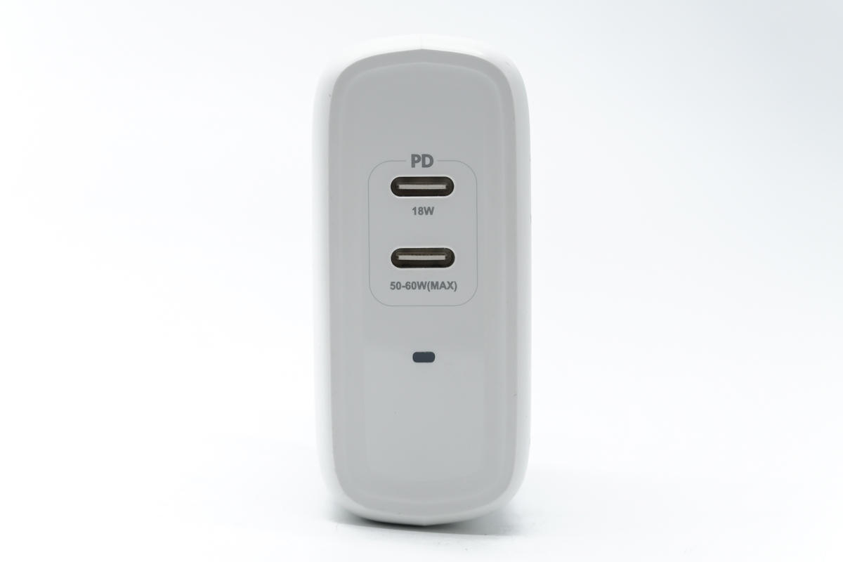 亚马逊独特的品牌68W充电器评估