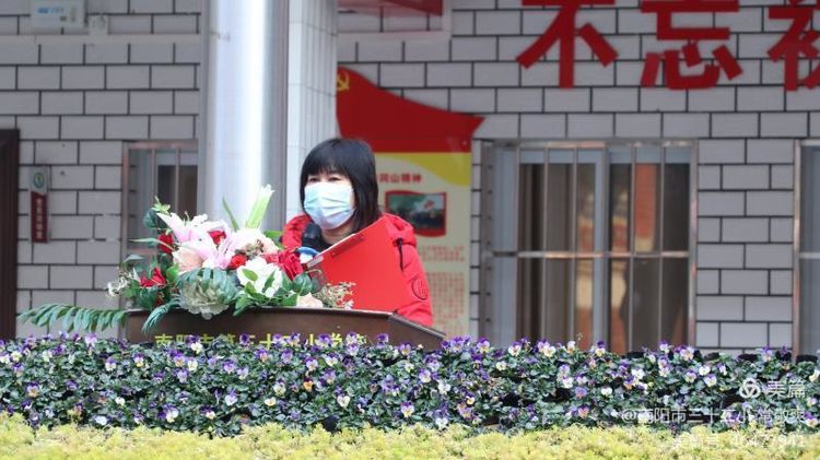 �������� Я��Զ��--�����е���ʮ��СѧУ���ڿ�ѧ�����߱��ô��