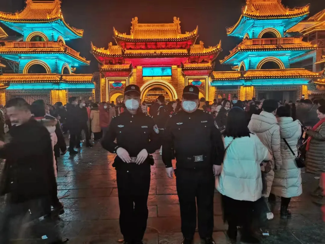 周至公安丨烟火巷子里的“警”色