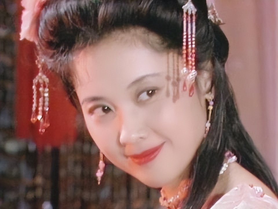 早期古装美女天花板，只服这9位，桃花眼，樱桃嘴，个个百里挑一