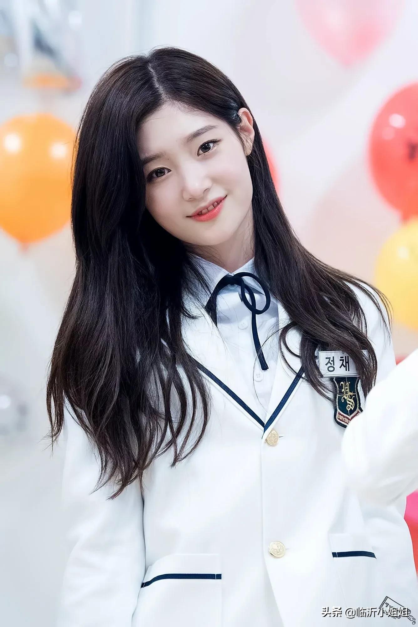 郑采妍，人间樱花的形象，清爽明丽的气息，太甜啦