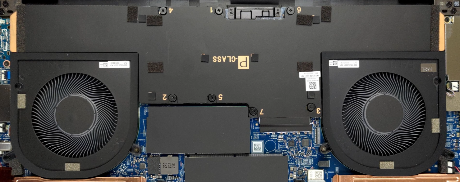 2022年戴尔最贵图形工作站17寸Precision 5770笔记本拆解评测