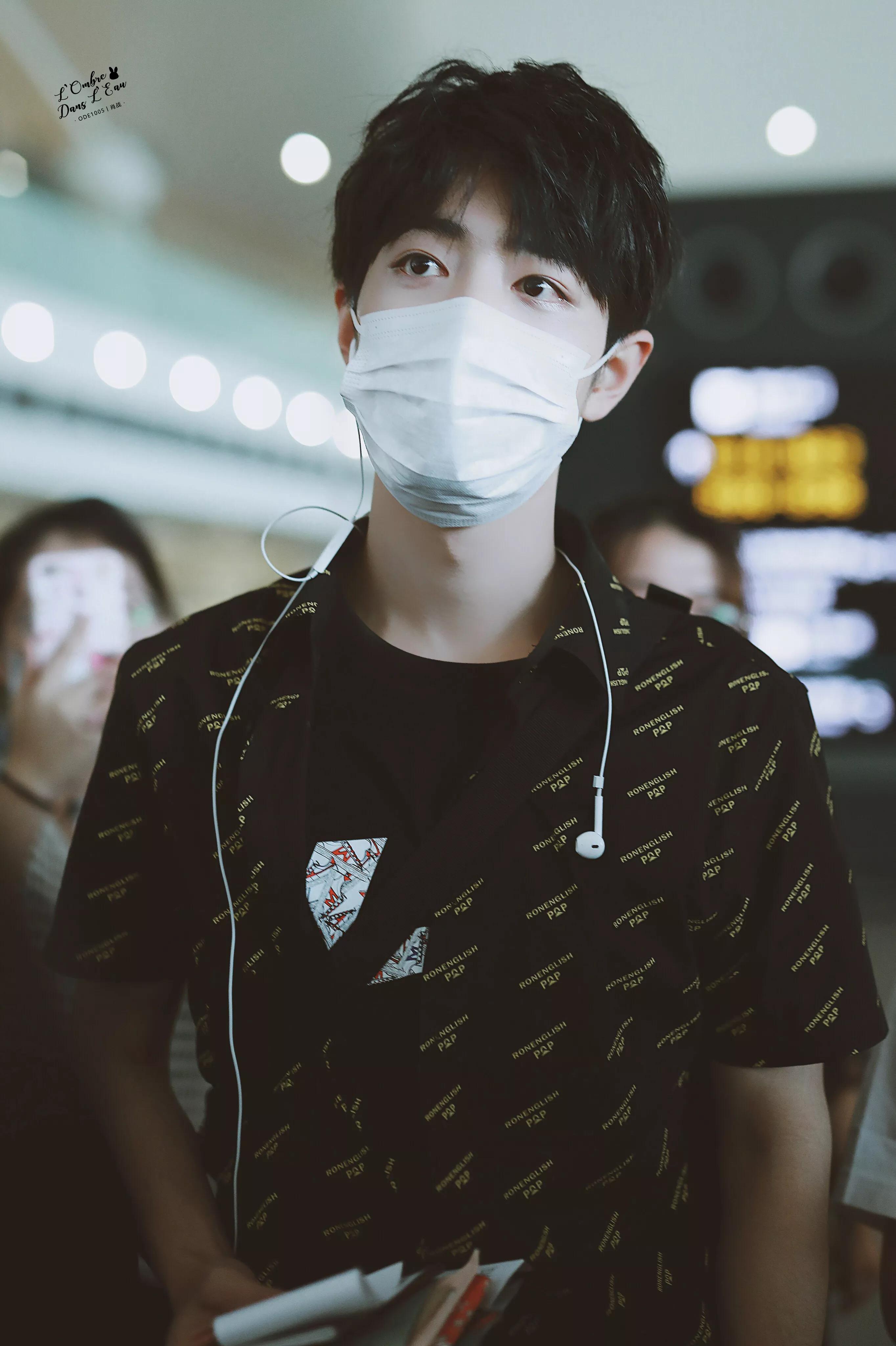 考古肖战:2018年9月—12月机场时间线汇总,今天请叫我收图狂魔