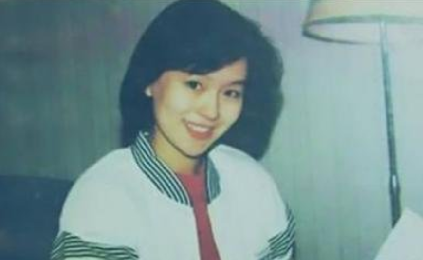 论“最美”主持只服这8位，气质脱俗、走路带风，谢娜等人算了吧