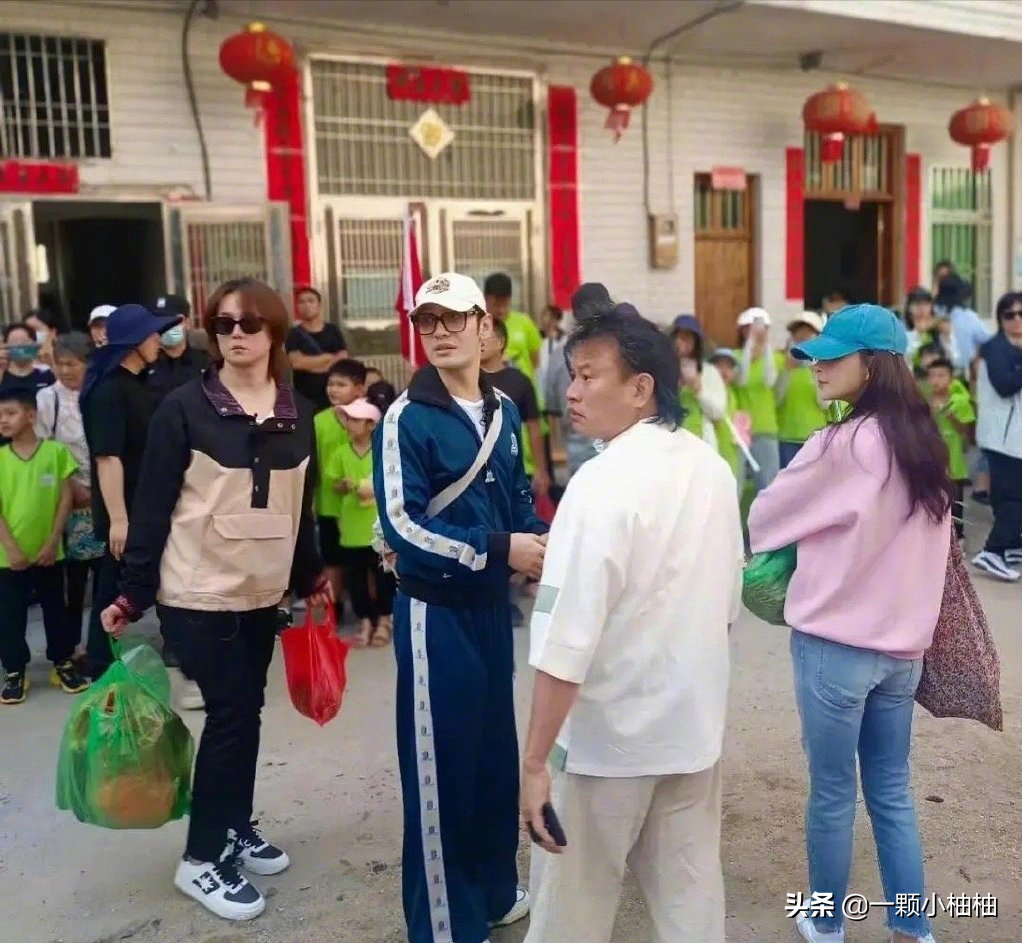 中餐厅6路透 黄晓明 尹正 殷桃 陈立农 章若楠 逛菜市场 嘉宾或有张若昀