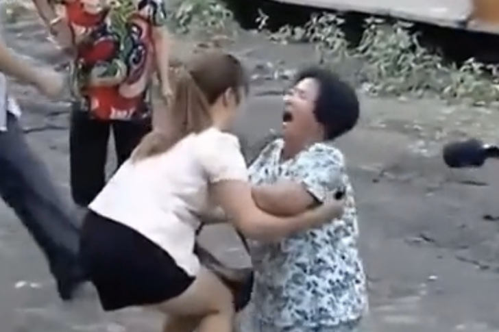 老公和小三,老公和小三偷偷联系,该如何面对