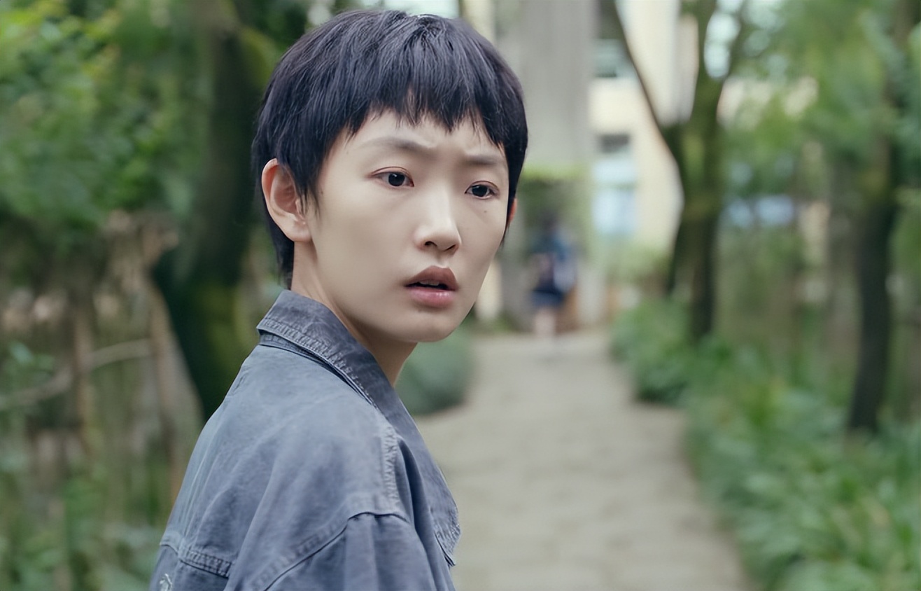 首日播放量破3700万，全程刷屏，笑出腹肌，《反转人生》凭什么？