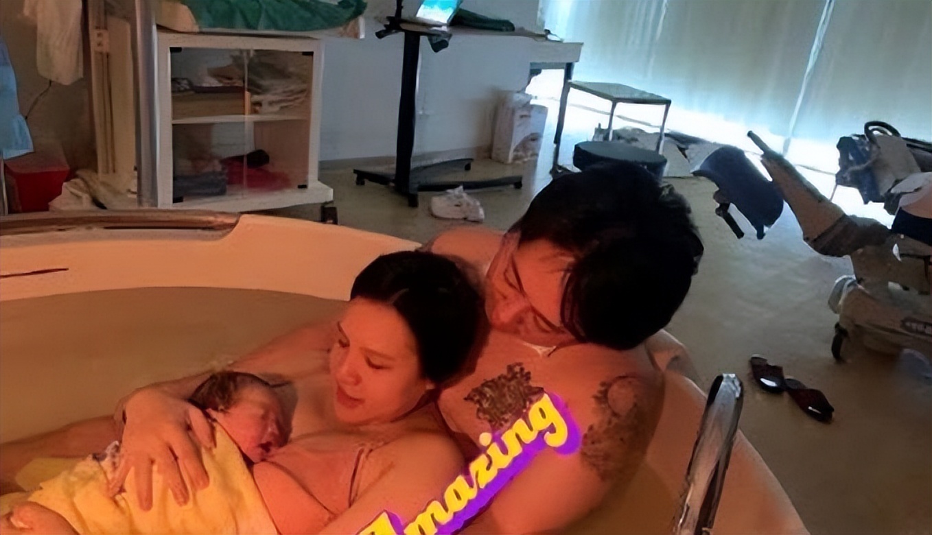 “一笑成名”谢依霖：凭借搞怪火遍两岸三地，一度成为小s接班人