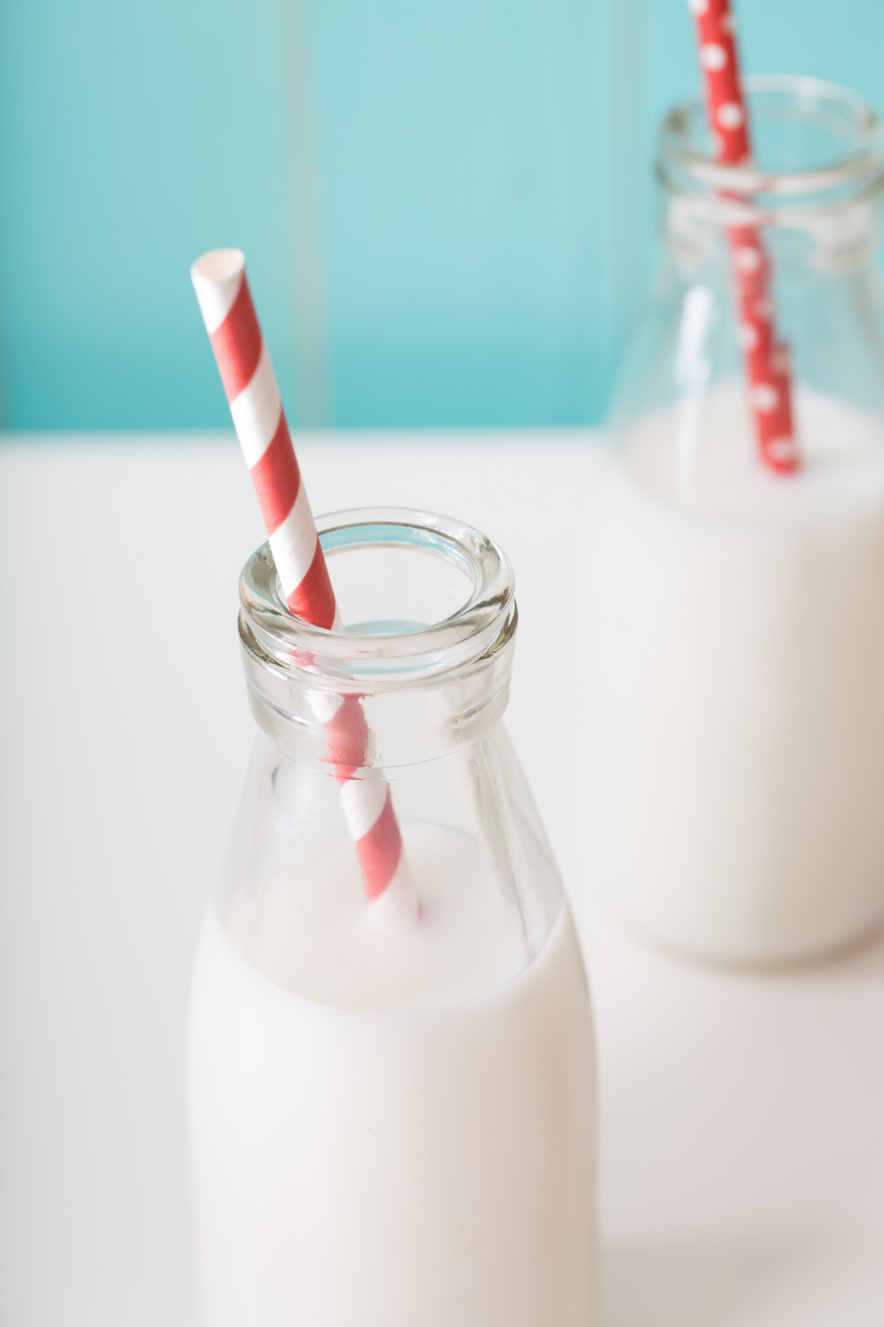 全脂乳、低脂乳、脱脂乳，到底哪种奶对孩子更健康呢？