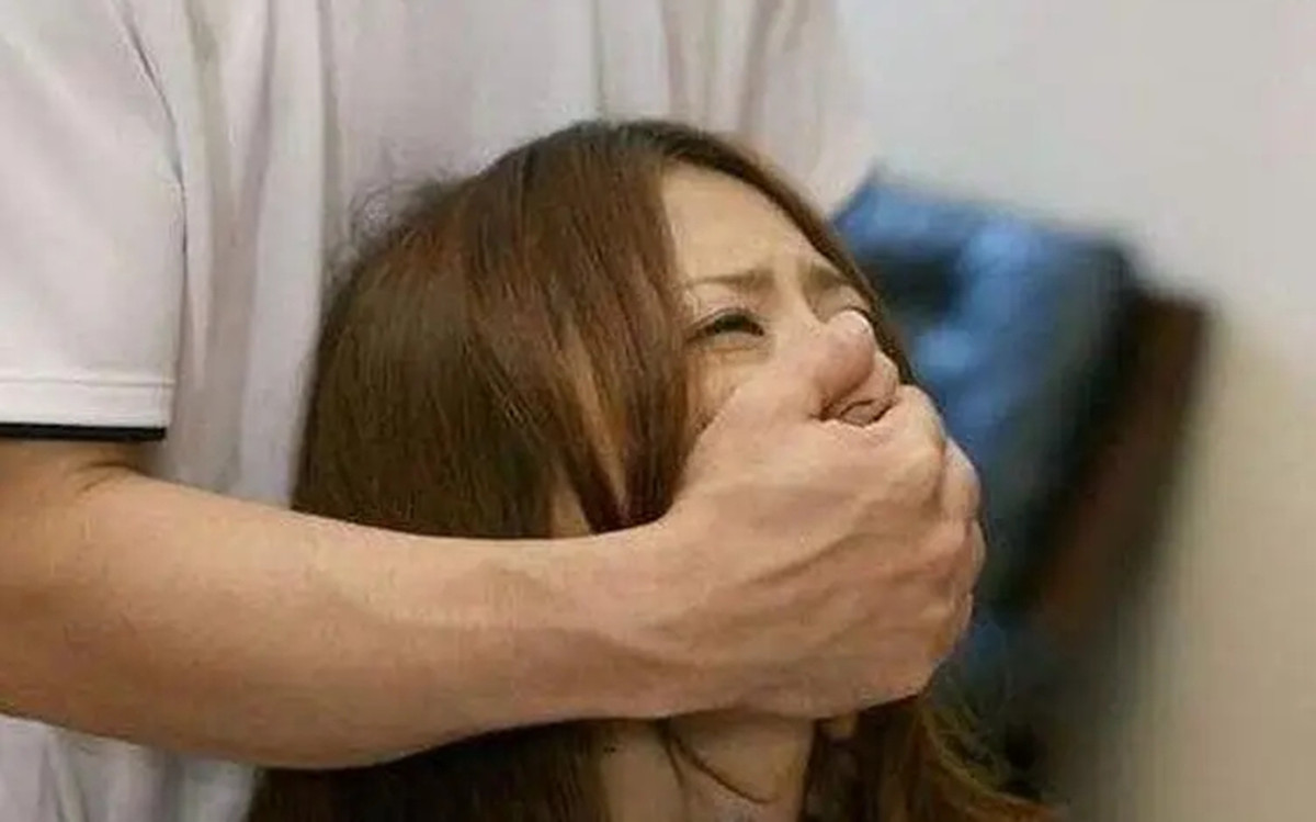 李天一书法曝光，专家大赞不已，网友：是个人才，就怪父母太溺爱