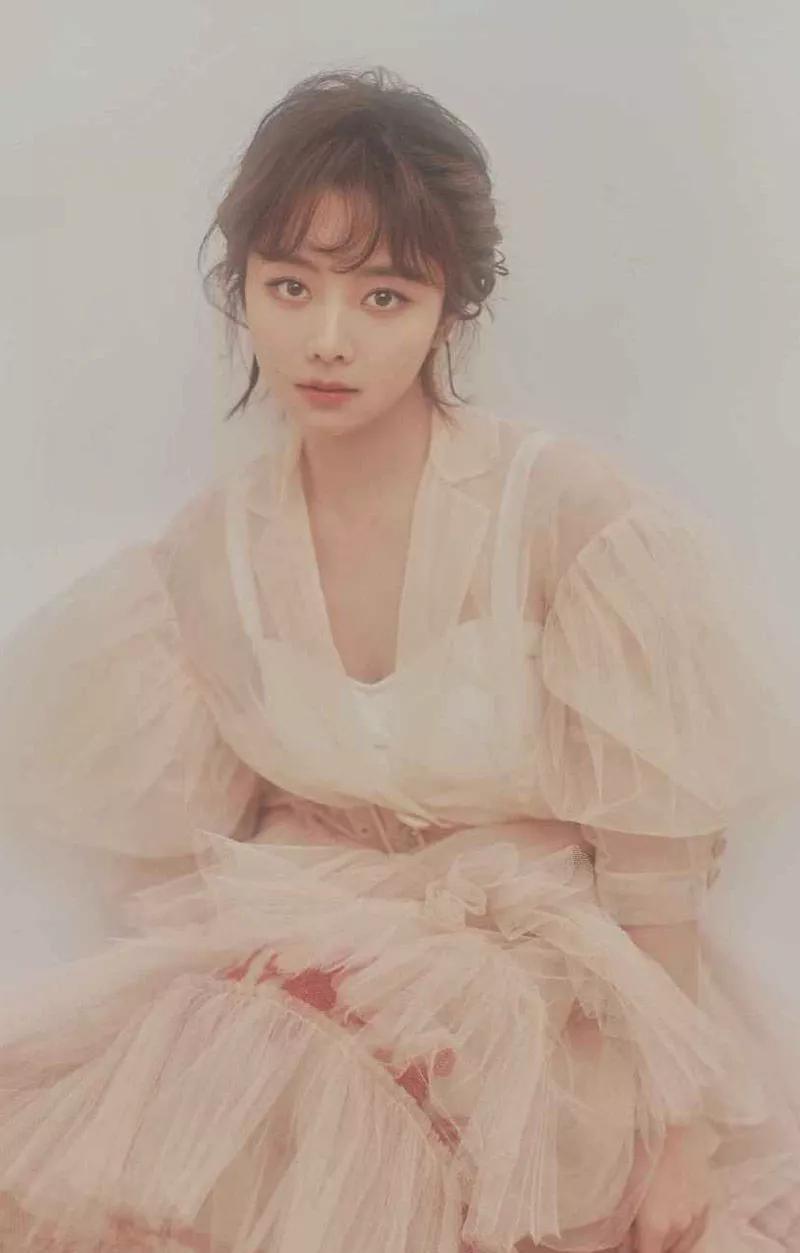 谭松韵温柔体贴