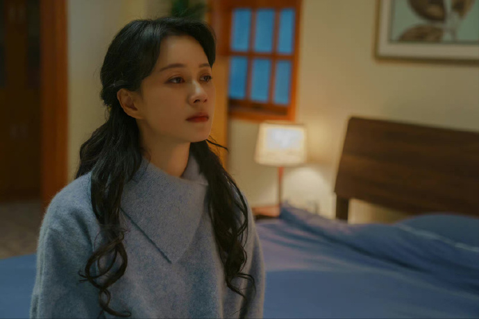 倪虹洁：曾寄人篱下，沦为18线小演员，如今总算“活”过来了