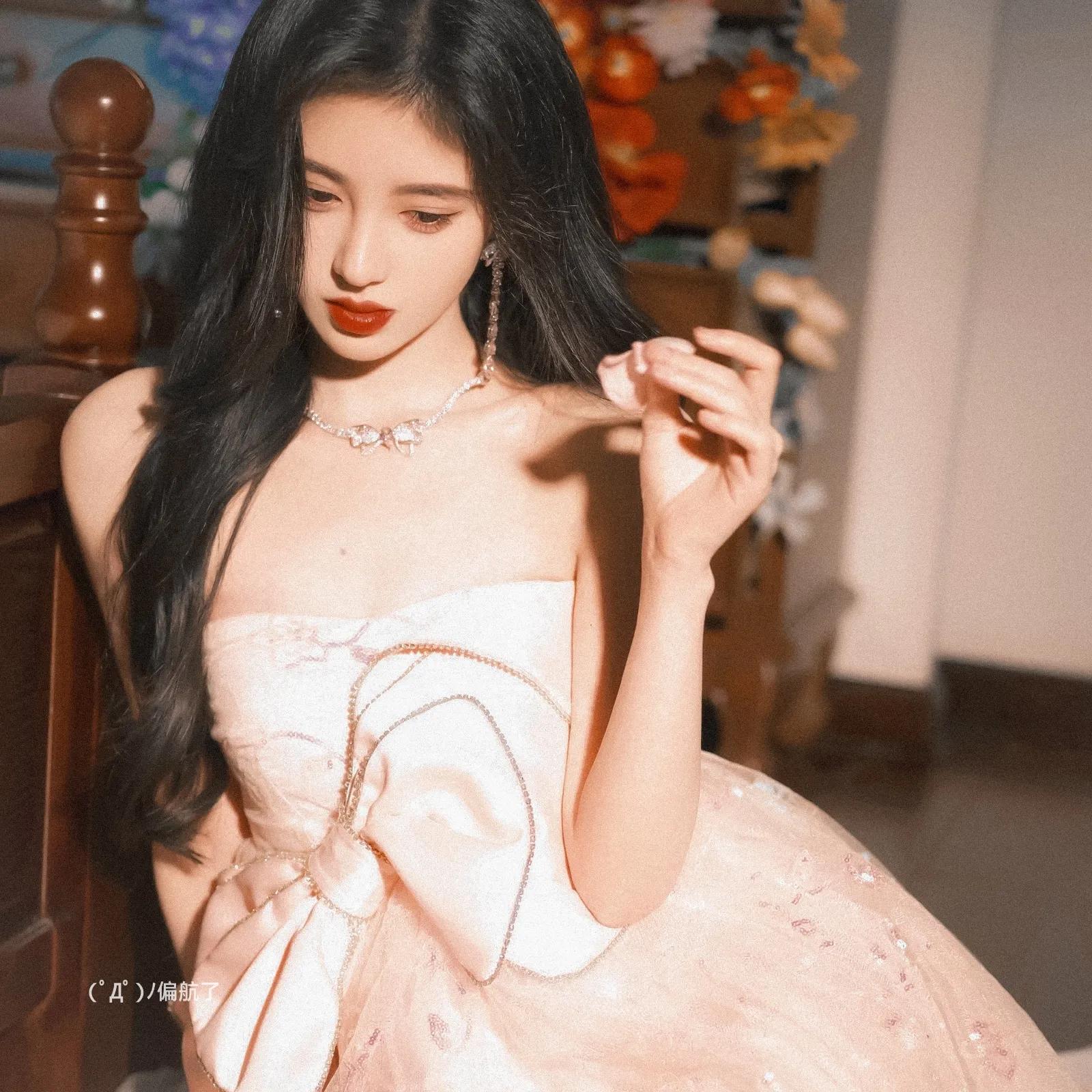 精美图集｜鞠婧祎造型大赏