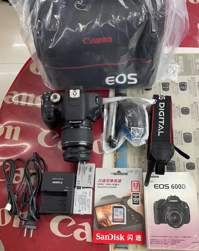 二手数码相机能买吗？两千元以下能买啥样单反或微单相机
