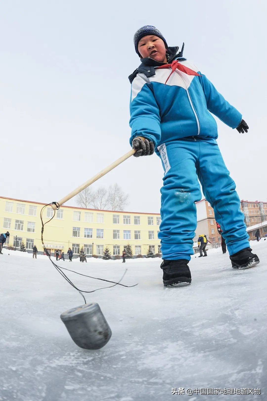 打雪仗吗，走医保的那种？东北人玩雪到底有多猛？