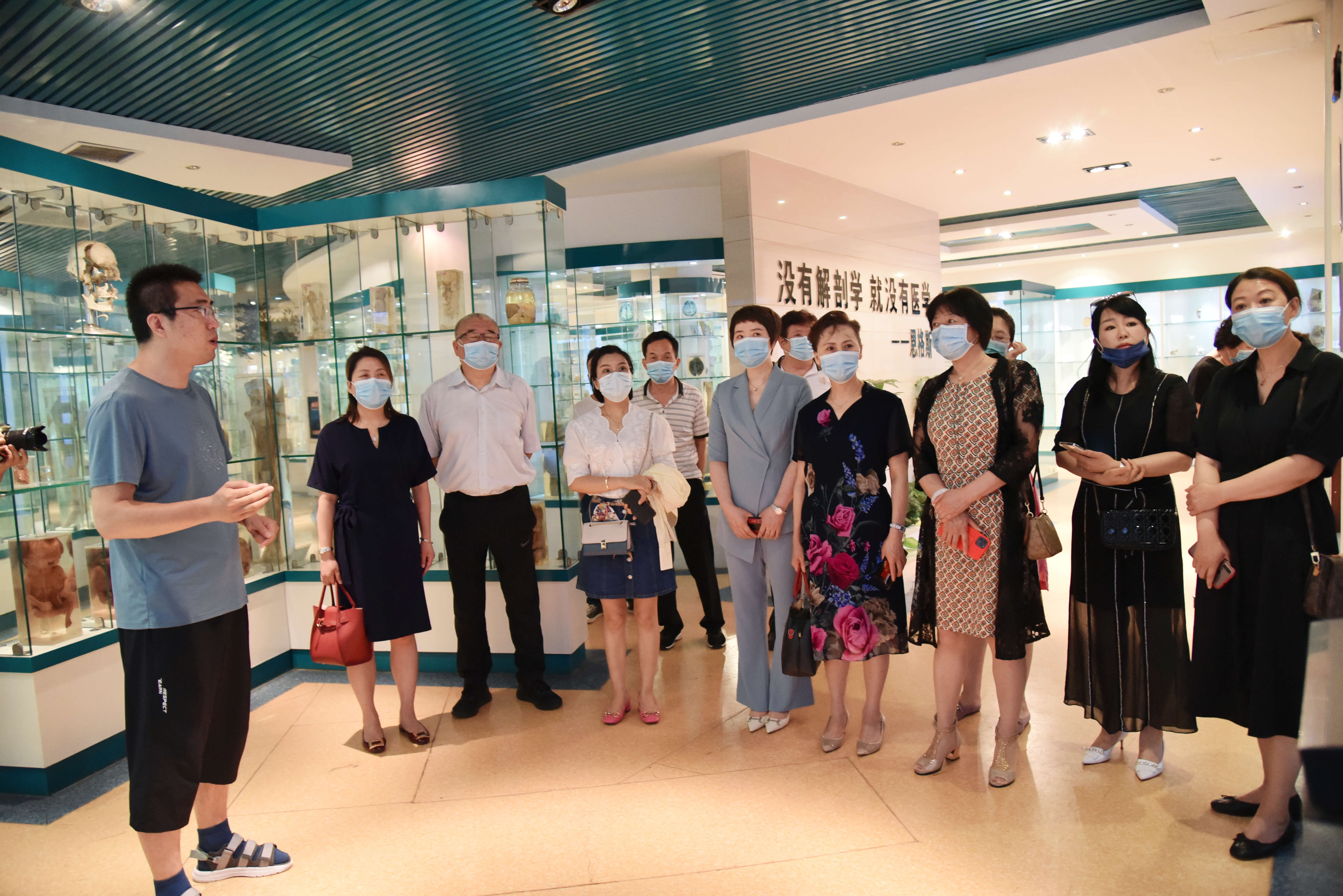 山西民营医院发展协会与山西医科大学汾阳学院签署战略合作协议