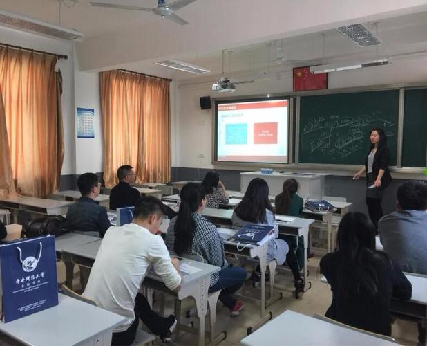 当代大学生，除了要生活费很少与父母联系，是无情还是另有隐情