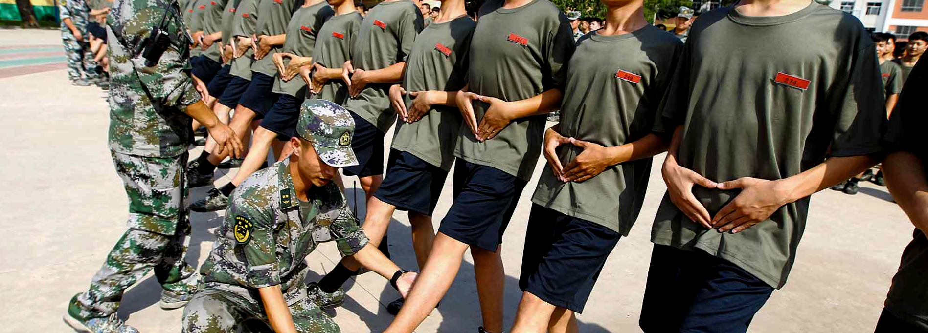 聚是一团火，散是满天星，在孝义当兵有多难？万中挑一