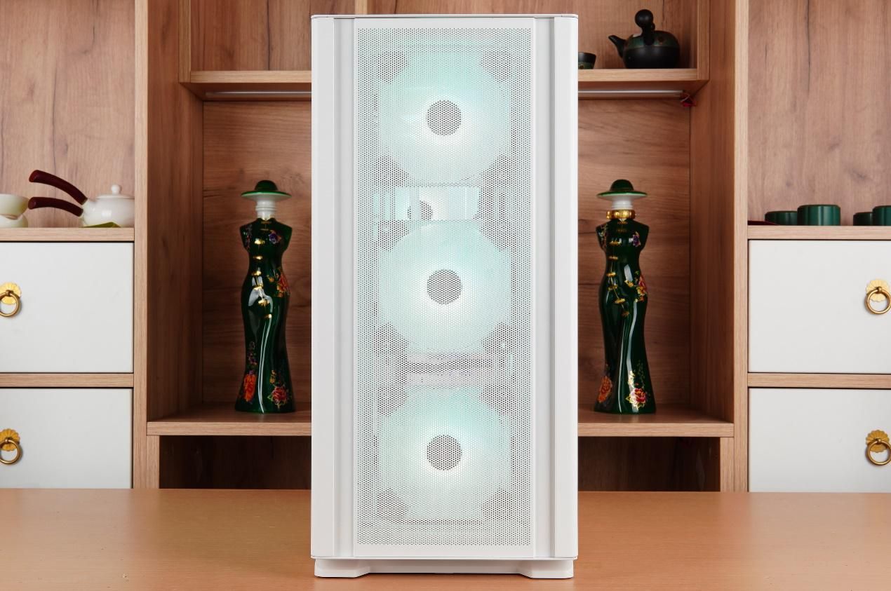 颜值绝对有保证，爱国者K200纯白主题装机配置推荐