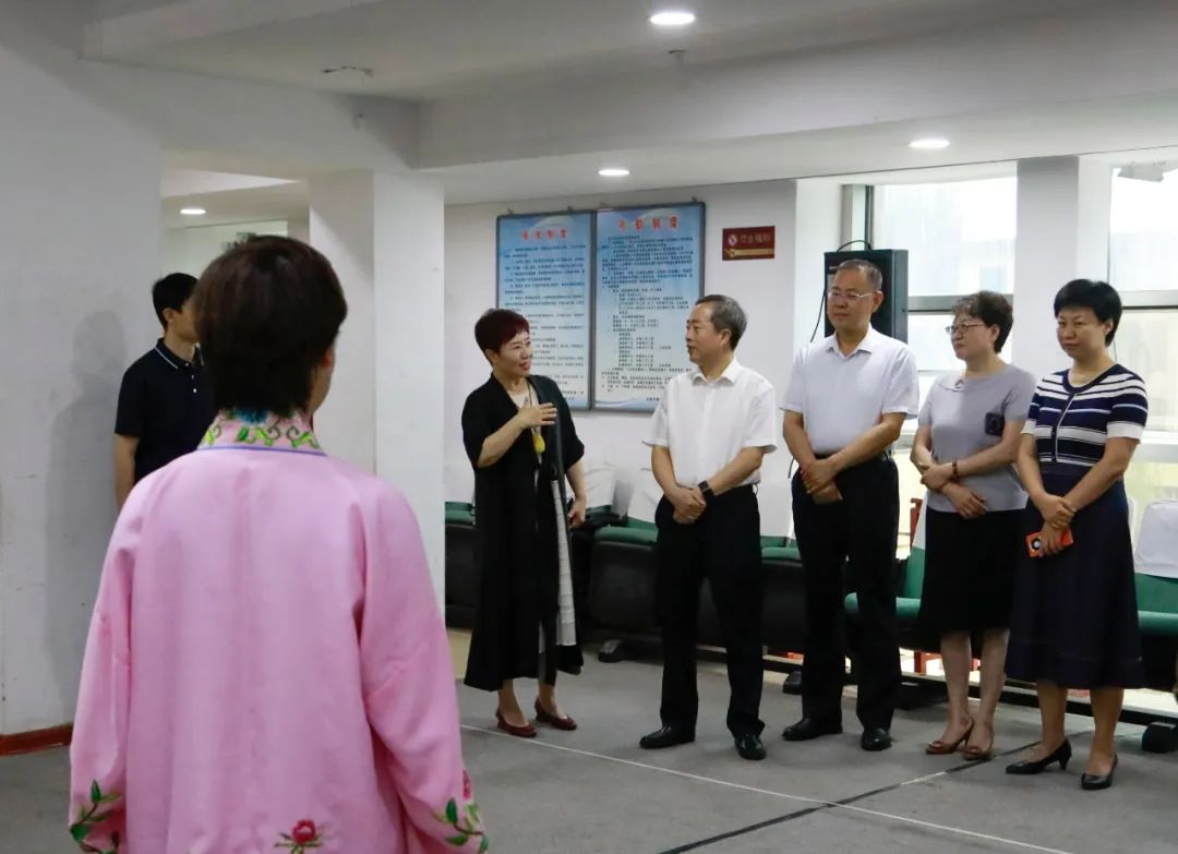 市委常委、宣传部部长杨继承在太原市晋剧艺术研究院调研