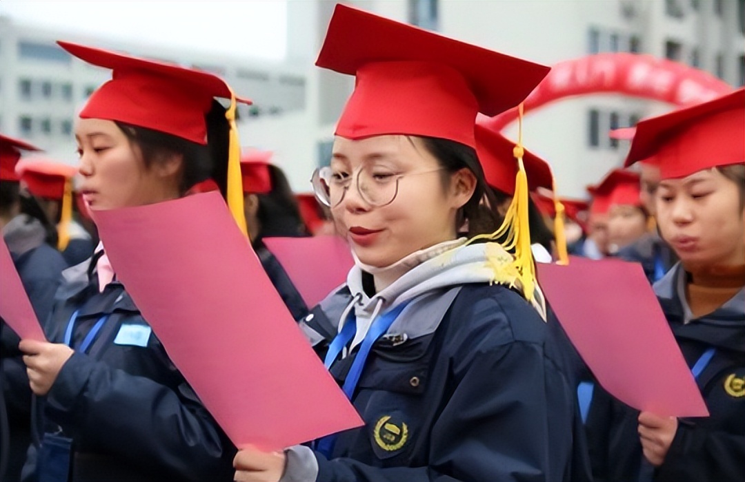 未来15年适合女生的专业，有“钱途”有前景，考生家长可提前了解