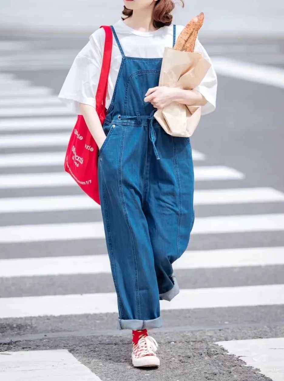 次次艳压00后小花，35岁的杨幂心机在哪儿？