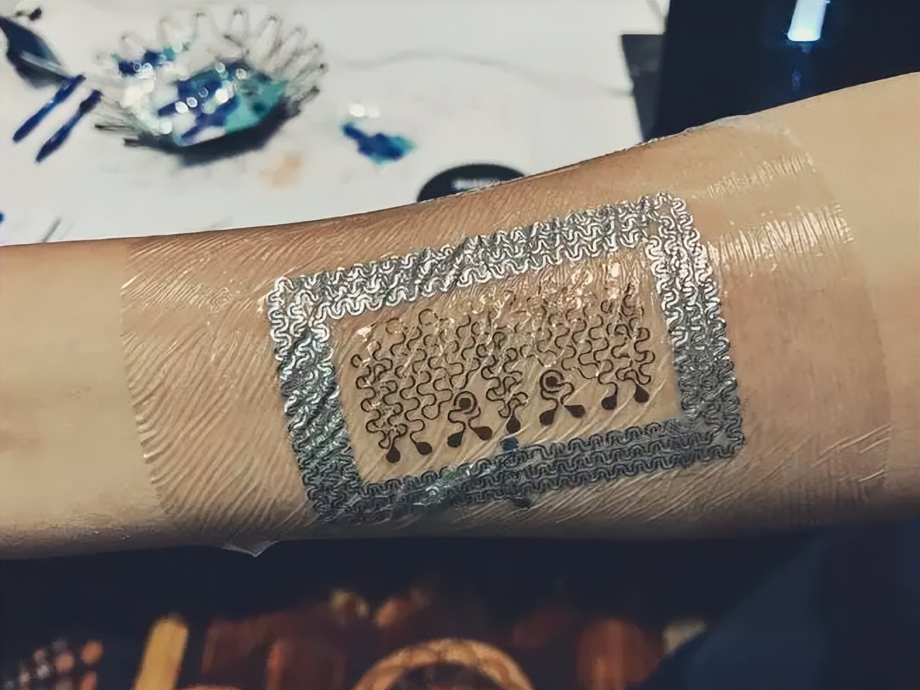 比尔盖茨预测：智能手机或将淘汰！谁将会是下一个主角？