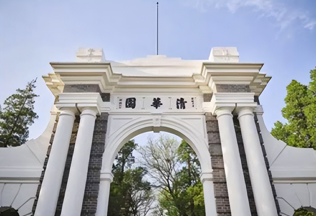 湖南寒门学子674分上清华，采访时痛哭，父亲每天挑200担沙供读书