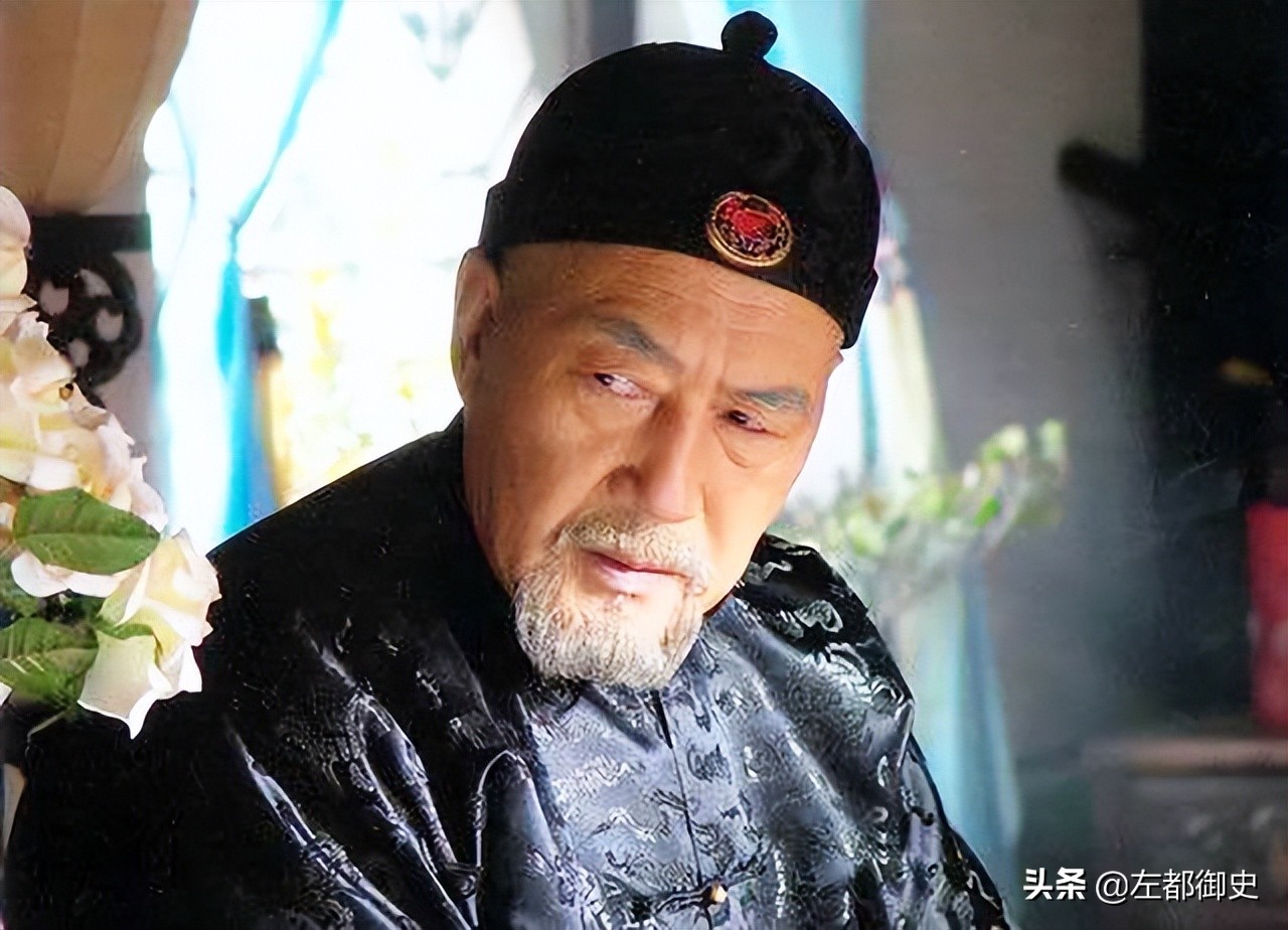 除了张英、刘统勋父子外、清代汉臣中父子皆为宰相的仅有两家