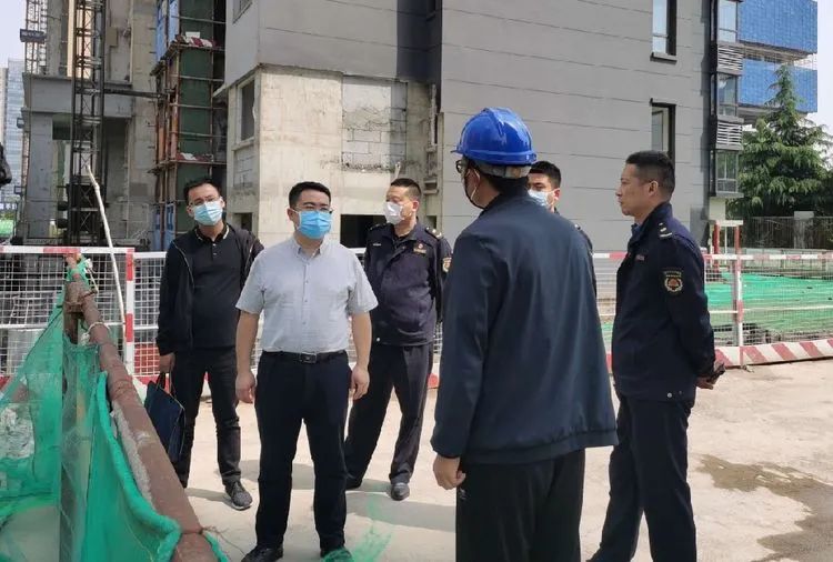 �����гǹֵܾ�������ؼ��ָ������������������