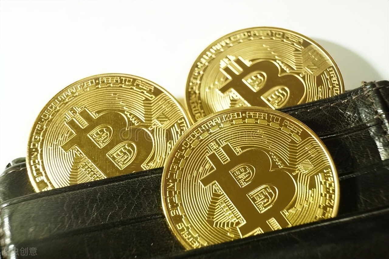 一个虚拟货币百亿归零，几十万人爆仓，这虚拟货币交易就是赌博