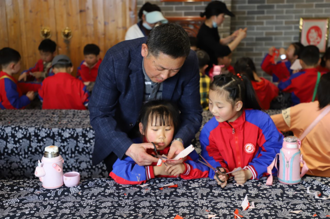 传承红色基因丨固始县永和实验小学西九华山研学活动圆满举办