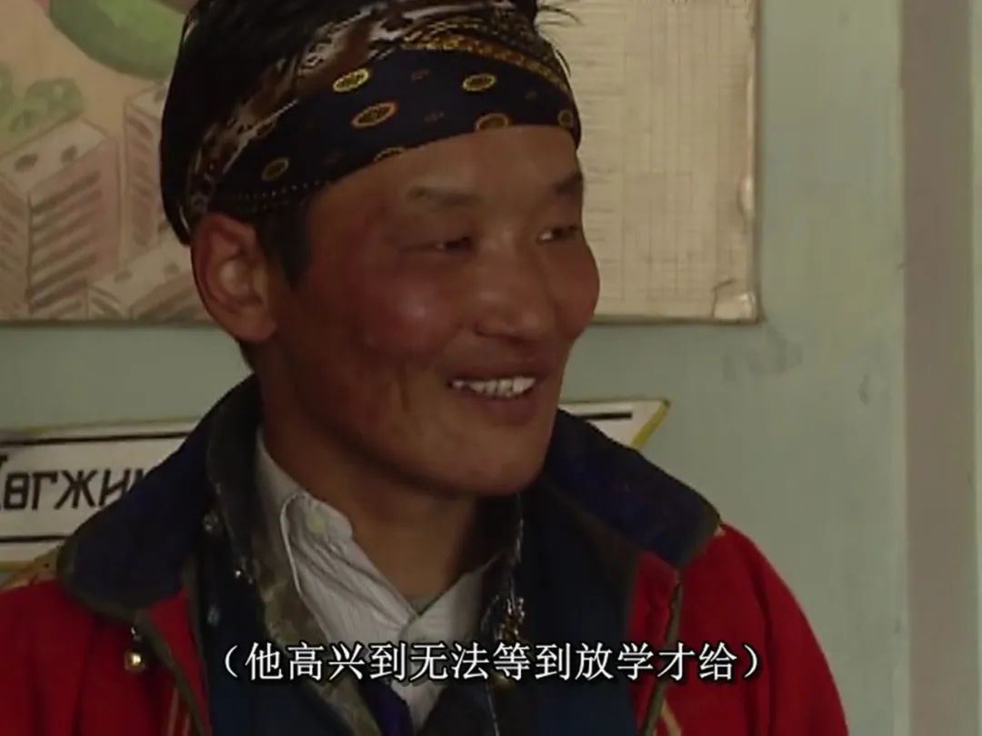 豆瓣9.7分，她的12年人生比《活着》还难，看完哭着打出5星