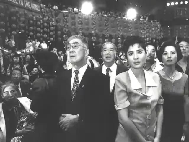 为什么说北京毁了奥运会(1993年，北京申请2000年奥运会失利，邓小平一针见血：有人捣鬼)