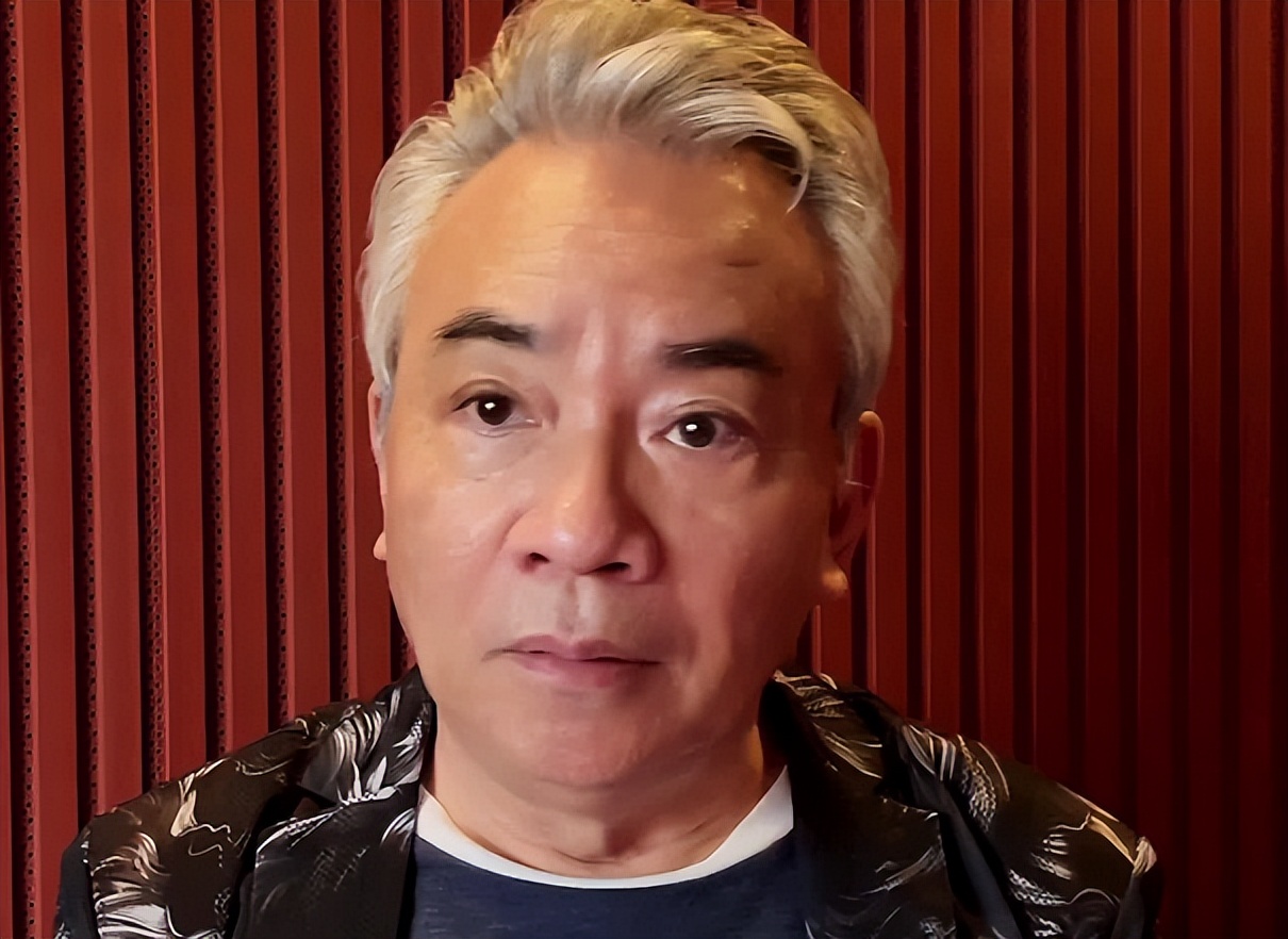 拍戏自带一次性物品，不让服务员打扫房间，老戏骨陈旭明被骂矫情