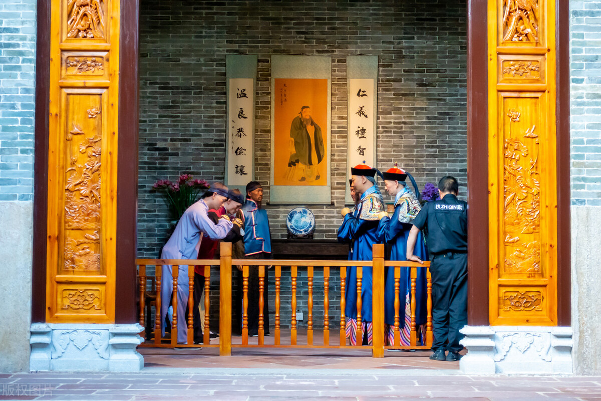 「感动中国」：杨振宁，一为国家，二求科学