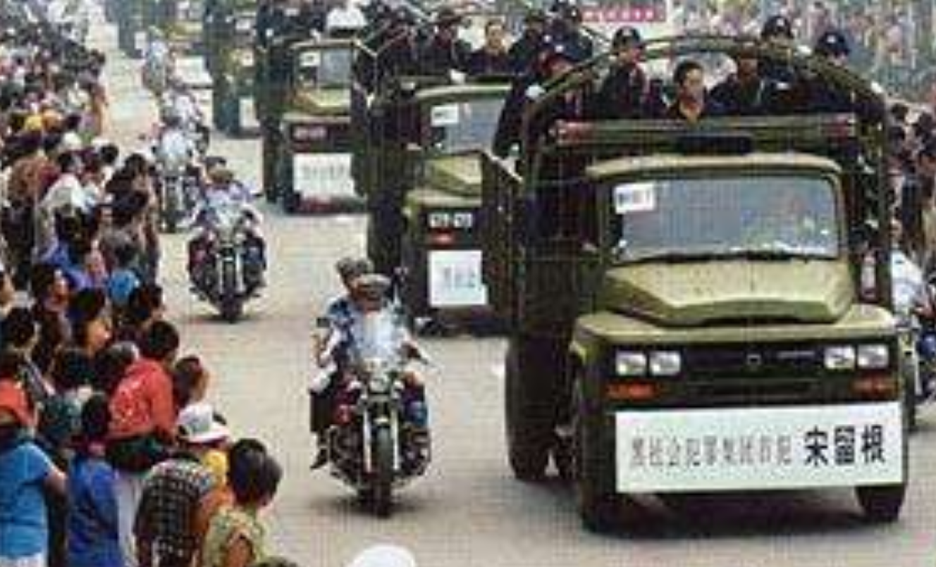 河南“黑老大”宋留根：90年代就资产过亿，曾带小弟剿灭浙江黑帮